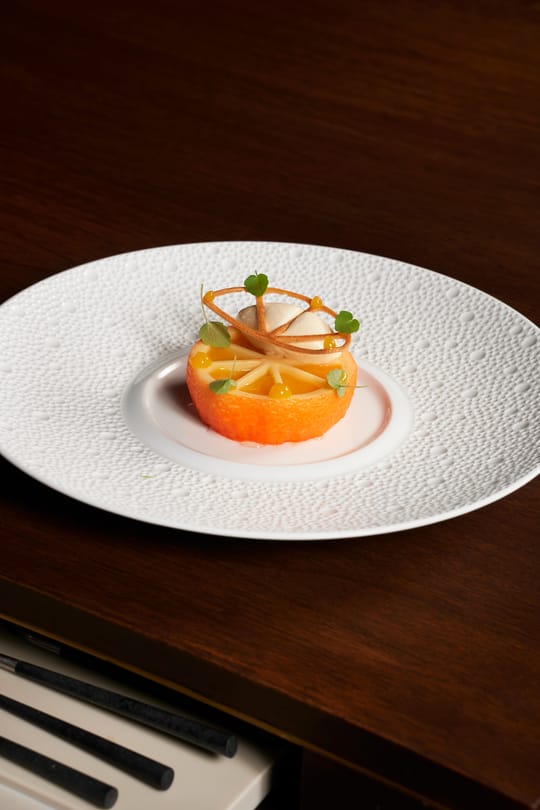 Citrusdessert met krokante tuile